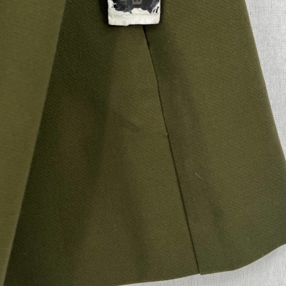 ALICE + OLIVIA Shorts Womens 6 Olive Green Cady High Waist Clean Short NWT - Picture 8 of 16